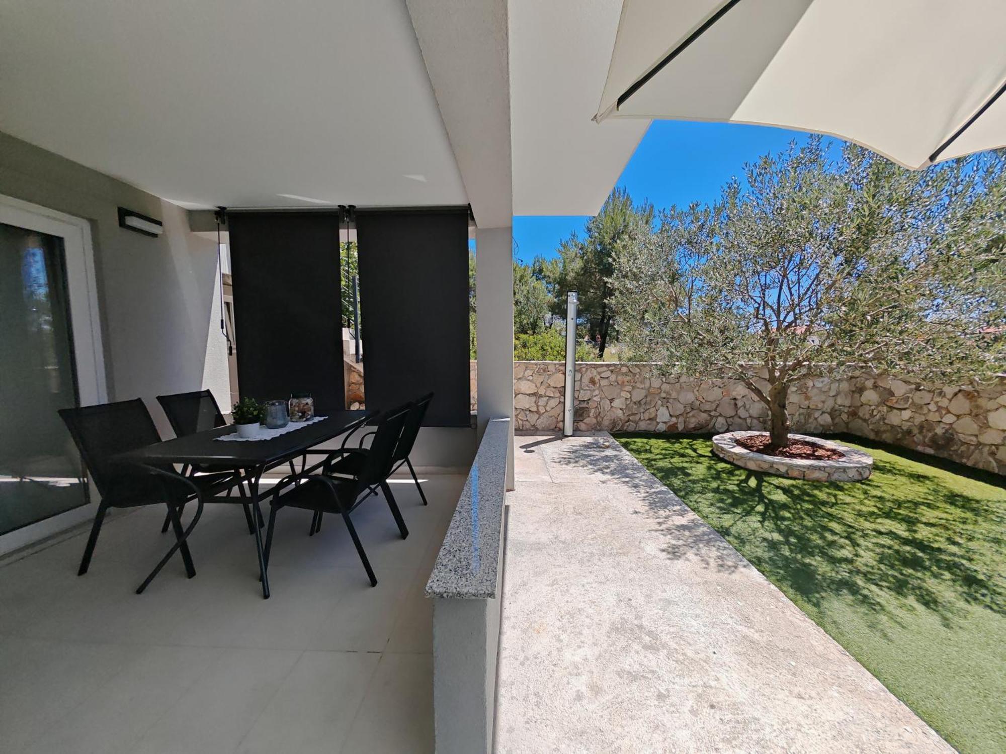 Olive Tree Apartment Zecevo 罗戈兹尼察 外观 照片