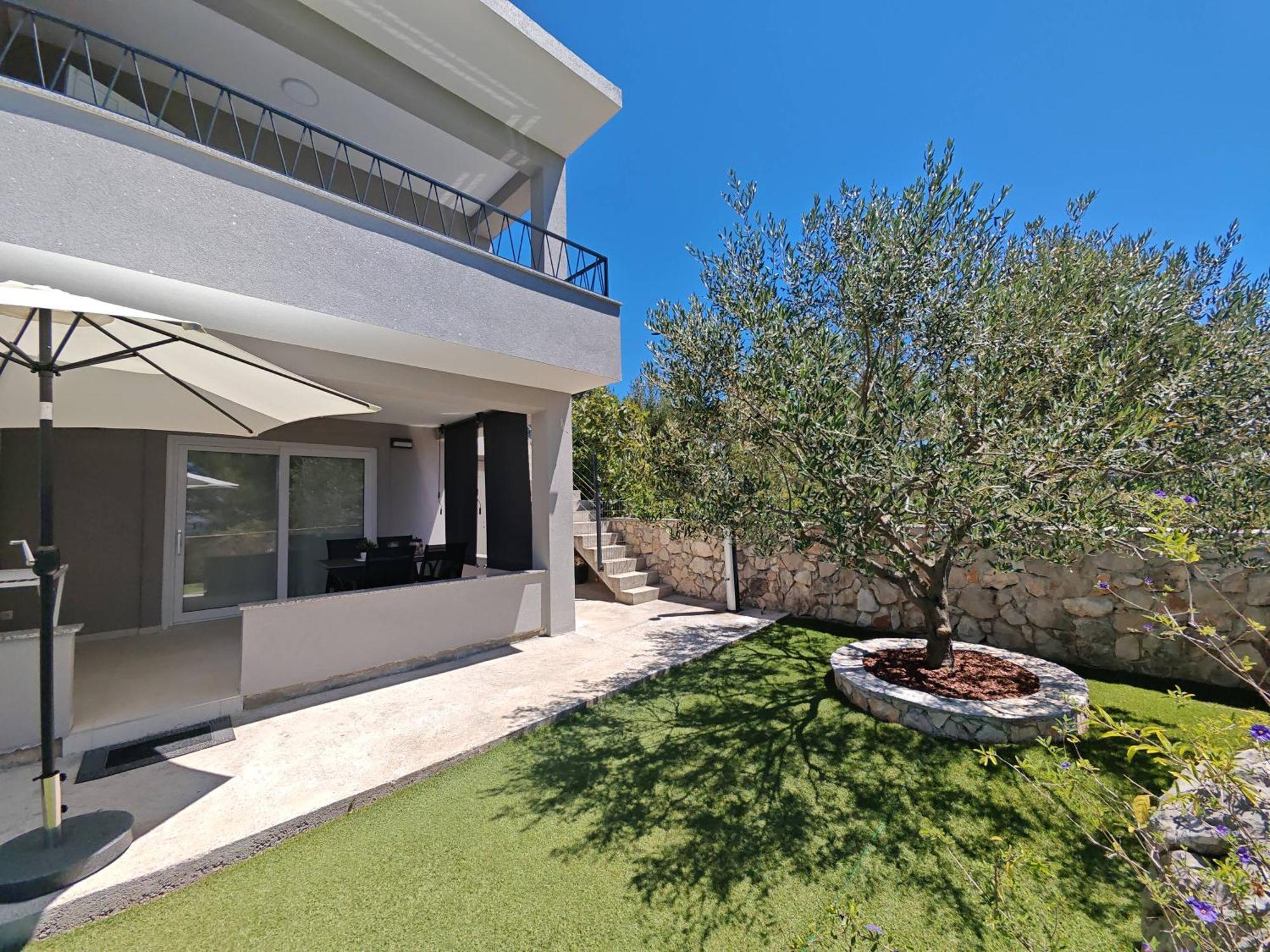 Olive Tree Apartment Zecevo 罗戈兹尼察 外观 照片